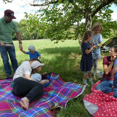 Picknick der Krippen-Gruppen